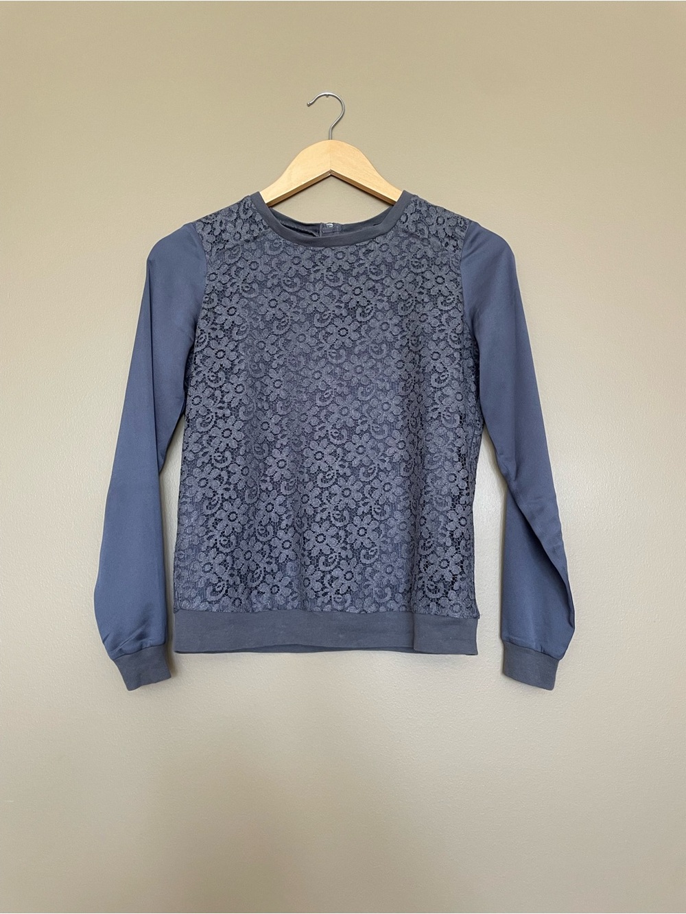 Ann Taylor Petite Blue Gray Lace Front Crewneck Sweatshirt Blouse